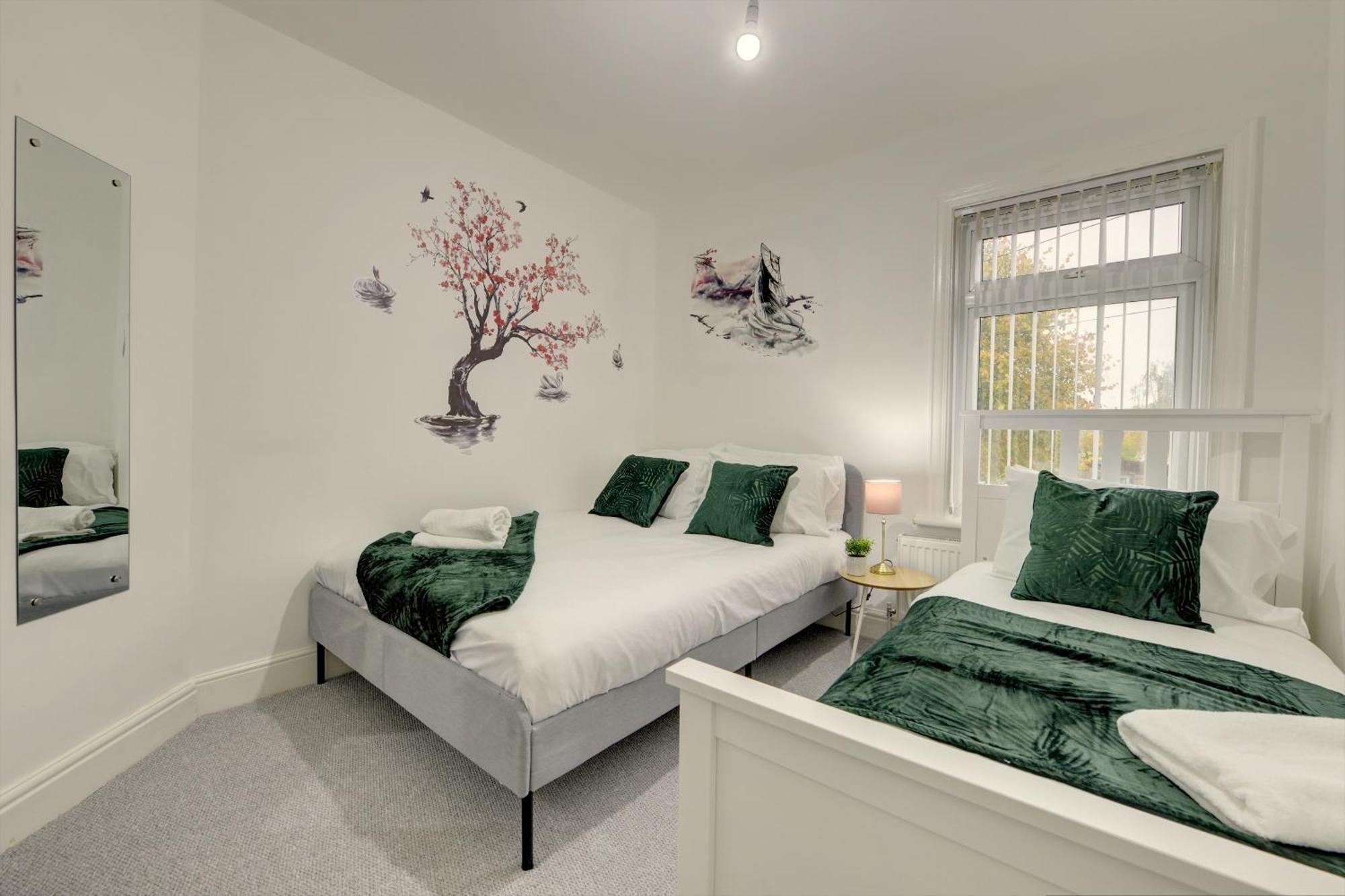 Stunning And Lovely 3 Bed House - Catch 22 考文垂 外观 照片