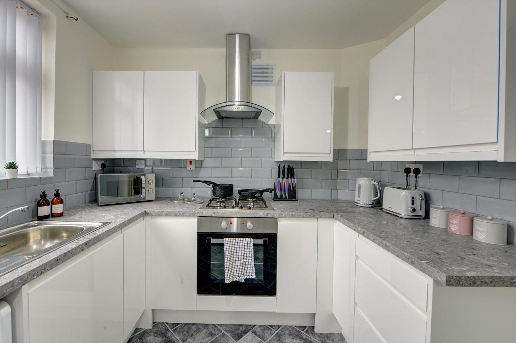 Stunning And Lovely 3 Bed House - Catch 22 考文垂 外观 照片